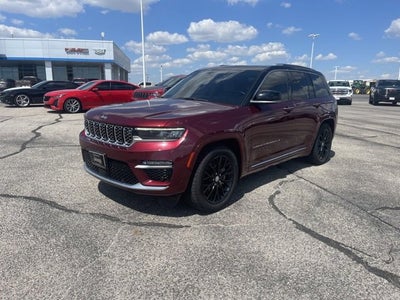2022 Jeep Grand Cherokee Summit