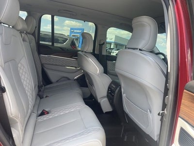 2022 Jeep Grand Cherokee Summit