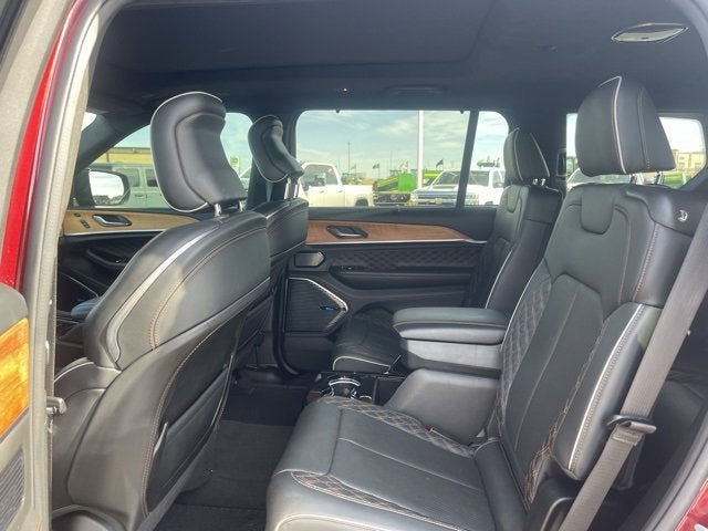 2022 Jeep Grand Cherokee L Summit Reserve