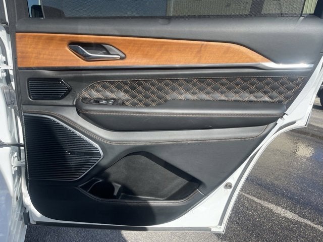 2023 Jeep Grand Cherokee L Summit Reserve