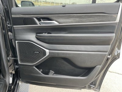 2022 Jeep Wagoneer Series II