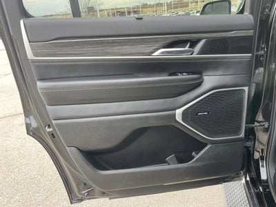 2022 Jeep Wagoneer Series II