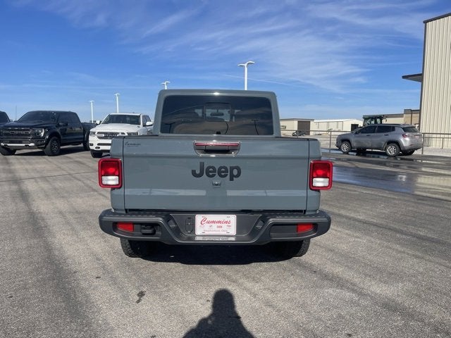 2025 Jeep Gladiator Nighthawk