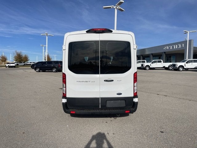 2022 Ford Transit Passenger Wagon XLT