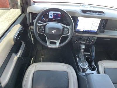 2023 Ford Bronco Base