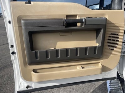 2011 Ford Super Duty F-250 SRW Lariat