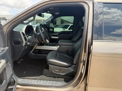 2022 Ford Super Duty F-250 SRW LARIAT