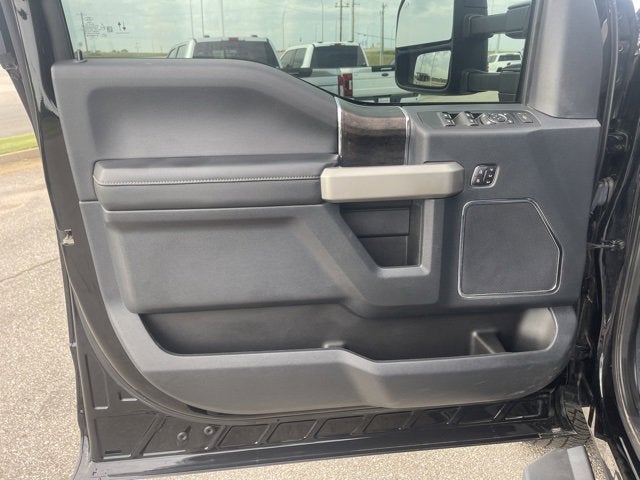 2022 Ford Super Duty F-250 SRW LARIAT