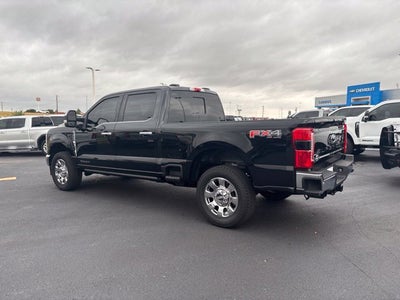 2023 Ford Super Duty F-250 SRW LARIAT