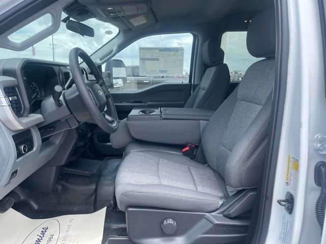 2025 Ford Super Duty F-250 SRW XL