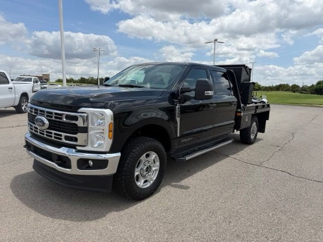 2025 Ford Super Duty F-350 SRW XLT