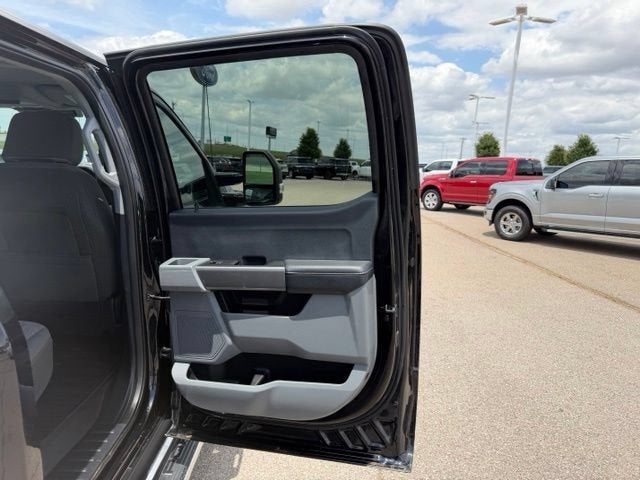 2025 Ford Super Duty F-350 SRW XLT
