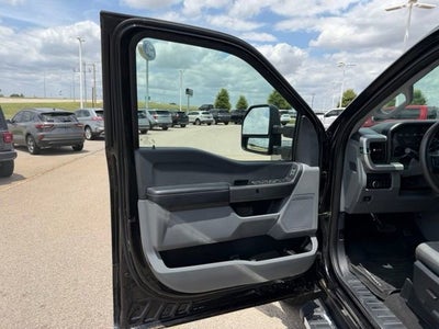 2025 Ford Super Duty F-350 SRW XLT