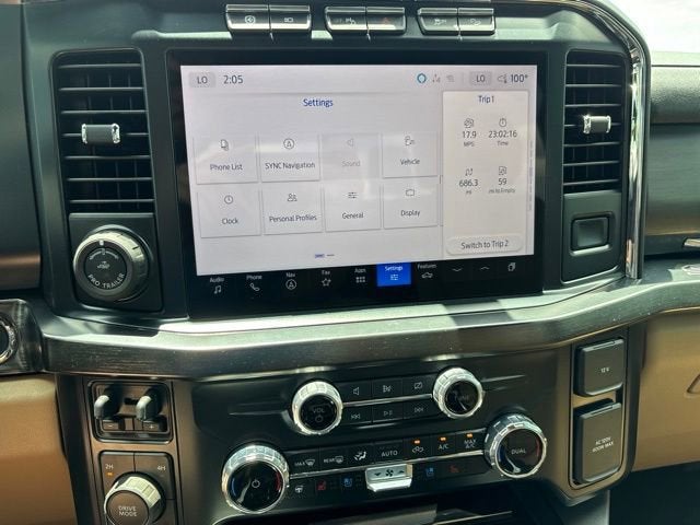 2024 Ford Super Duty F-350 SRW LARIAT
