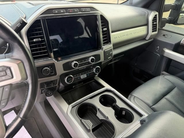 2022 Ford Super Duty F-350 DRW LARIAT
