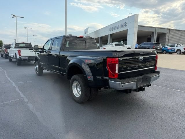 2022 Ford Super Duty F-350 DRW LARIAT