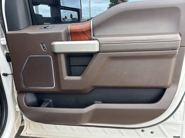 2017 Ford Super Duty F-450 DRW King Ranch