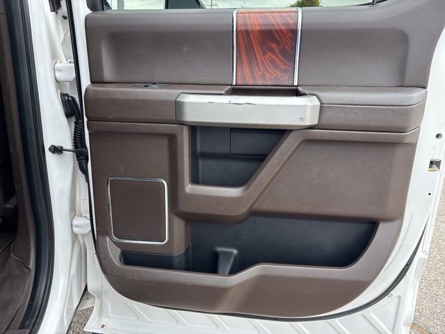 2017 Ford Super Duty F-450 DRW King Ranch