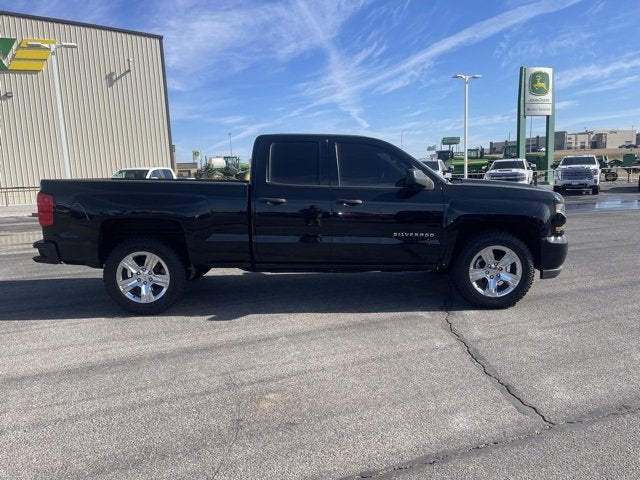 2018 Chevrolet Silverado 1500 Custom