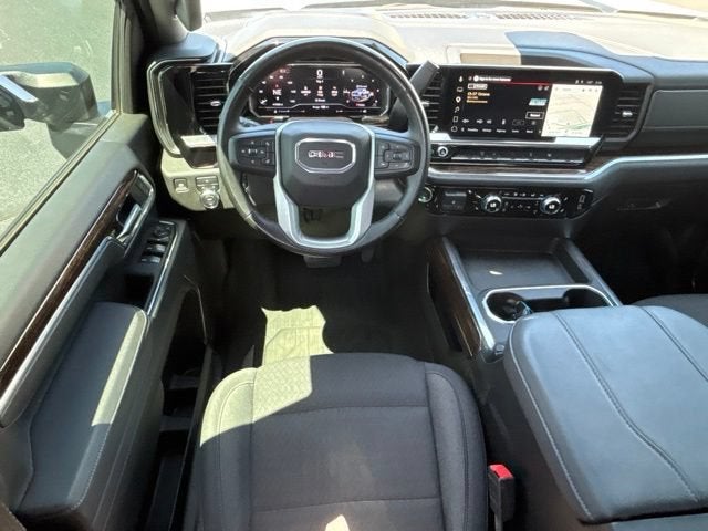 2025 GMC Sierra 3500HD CC SLE