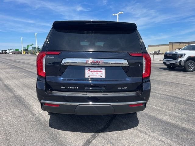 2023 GMC Yukon SLT