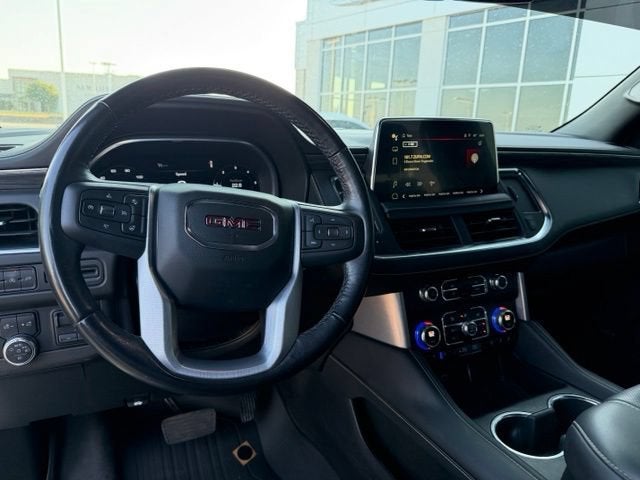 2022 GMC Yukon XL SLT