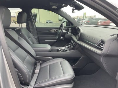 2025 Chevrolet Traverse FWD LT