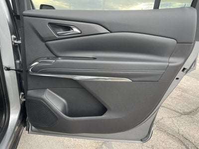 2025 Chevrolet Traverse FWD LT