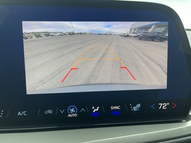 2025 Chevrolet Traverse FWD LT