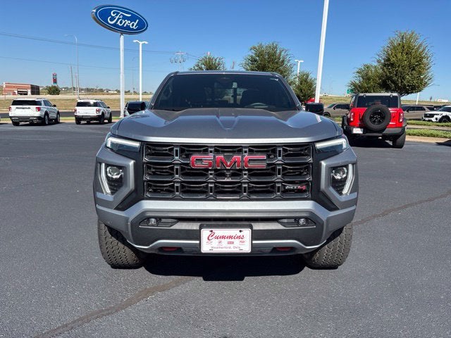 2025 GMC Canyon 4WD AT4