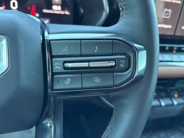 2025 GMC Canyon 4WD AT4