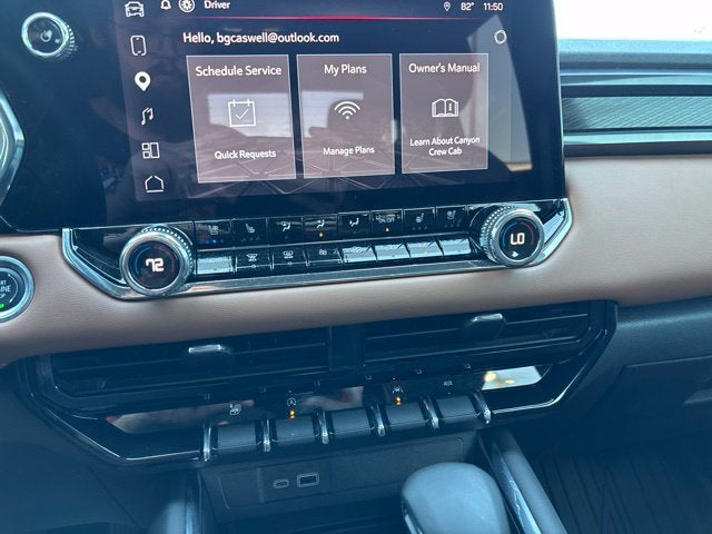 2025 GMC Canyon 4WD AT4