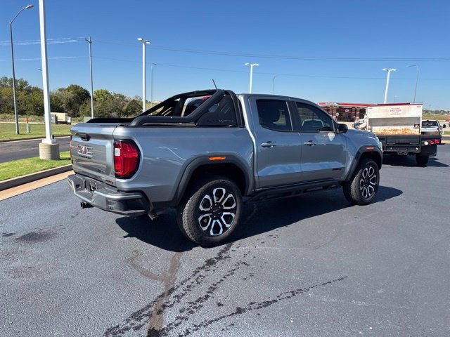 2025 GMC Canyon 4WD AT4