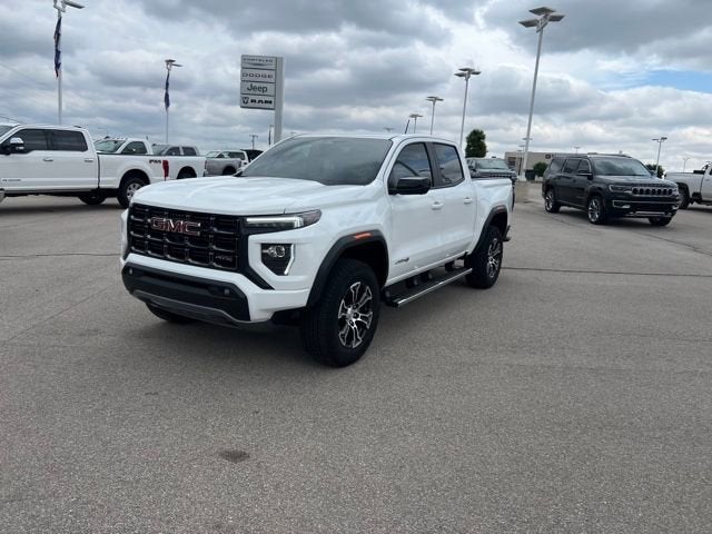 2024 GMC Canyon 4WD AT4