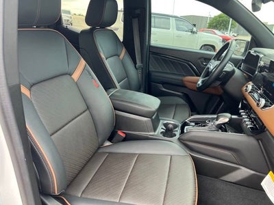 2024 GMC Canyon 4WD AT4