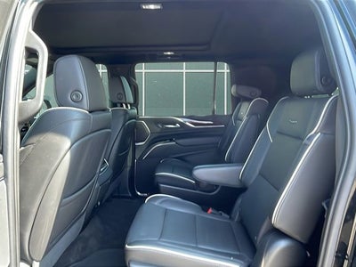 2023 Cadillac Escalade ESV 4WD Premium Luxury