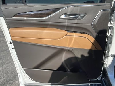2022 Cadillac Escalade ESV Premium Luxury
