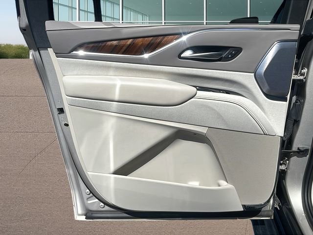 2024 Cadillac Escalade ESV 4WD Premium Luxury Platinum