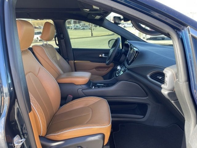 2023 Chrysler Pacifica Pinnacle