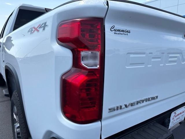 2024 Chevrolet Silverado 2500HD Custom