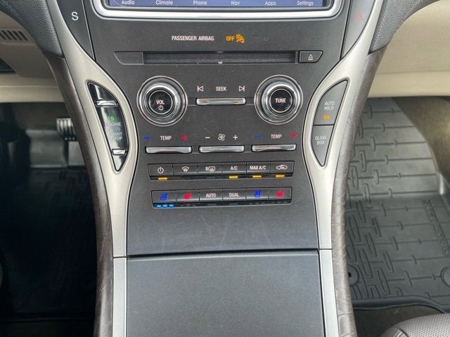 2020 Lincoln Nautilus Reserve