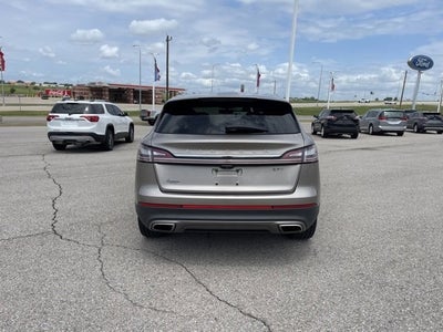 2019 Lincoln Nautilus Reserve