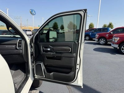 2024 RAM 3500 Laramie