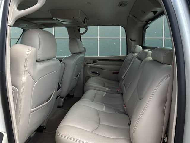 2005 Cadillac Escalade EXT Base