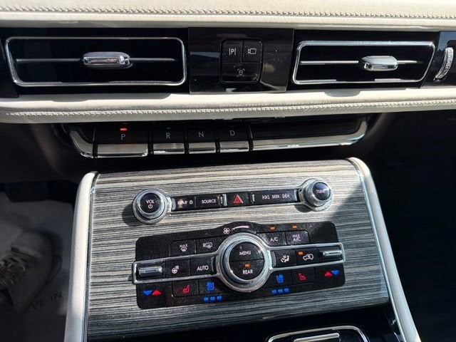 2021 Lincoln Aviator Black Label