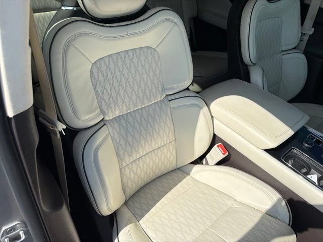 2021 Lincoln Aviator Black Label