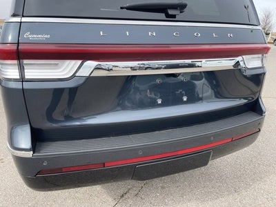 2024 Lincoln Navigator Premiere