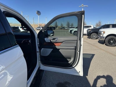 2023 Lincoln Navigator L Reserve