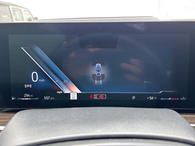 2025 BMW X6 xDrive40i