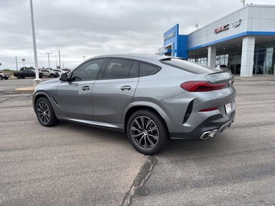 2025 BMW X6 xDrive40i